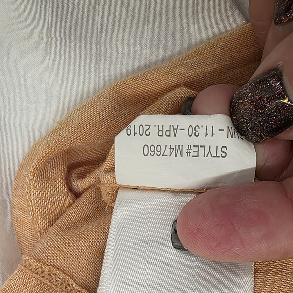 Marmot Women’s Henley Performance Top – Style M47760 – Size Medium (Yellow) - Picture 6 of 9